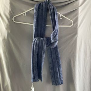 Women’s Purple Scarf